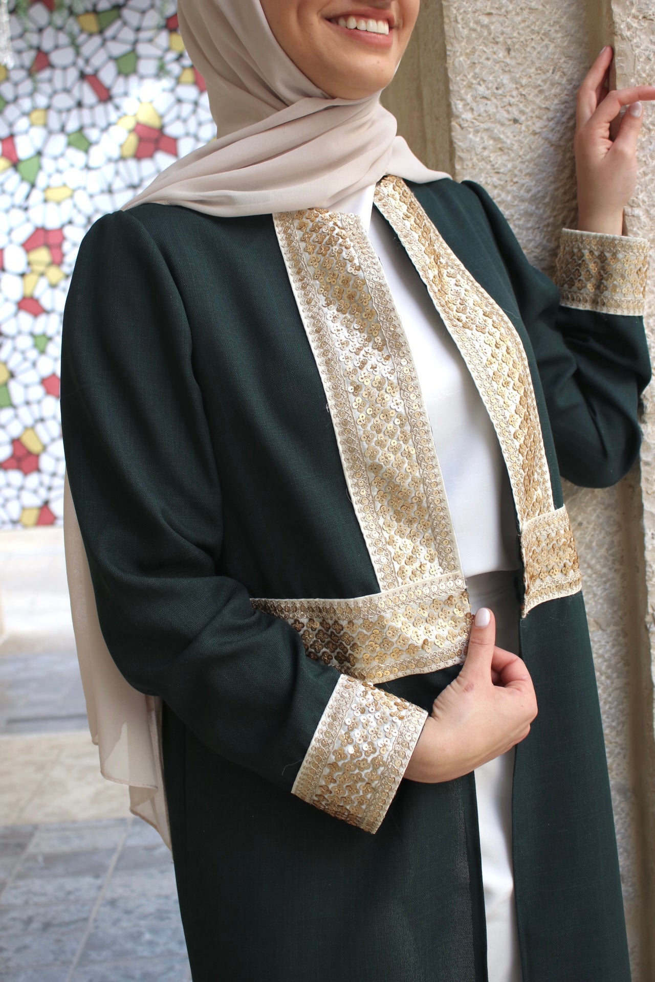 عباية عُلا الفارس